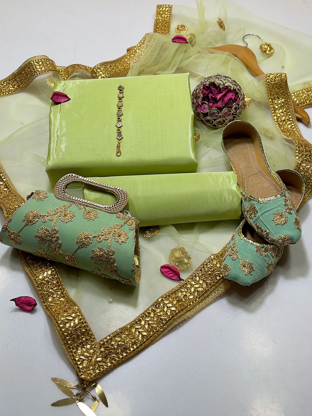 5pc unstitched suit